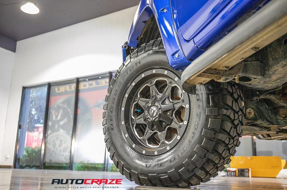 TOYOTA HILUX N80 4WD BOOST GLOSS BLACK MILLED ACCENTS